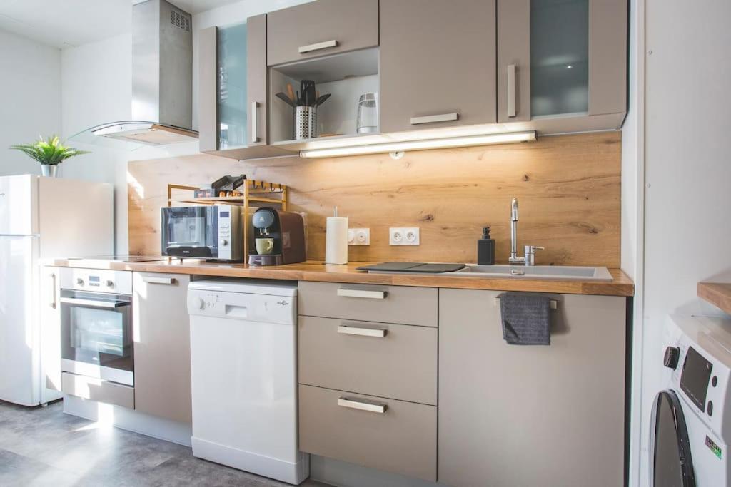 Bel Appartement Lumineux Proche Du Centre-Ville Douai Eksteriør bilde