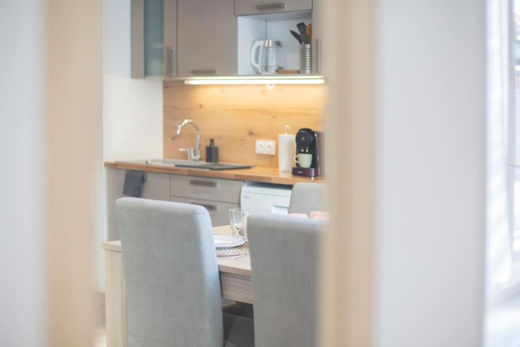 Bel Appartement Lumineux Proche Du Centre-Ville Douai Eksteriør bilde